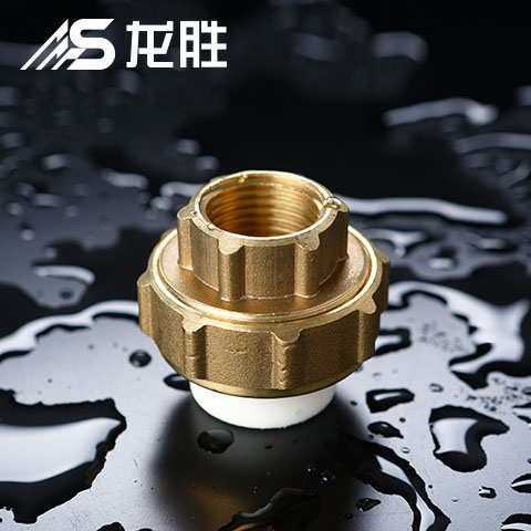 為什么上下樓有水唯獨我家停水？這2個原因讓人哭笑不得！